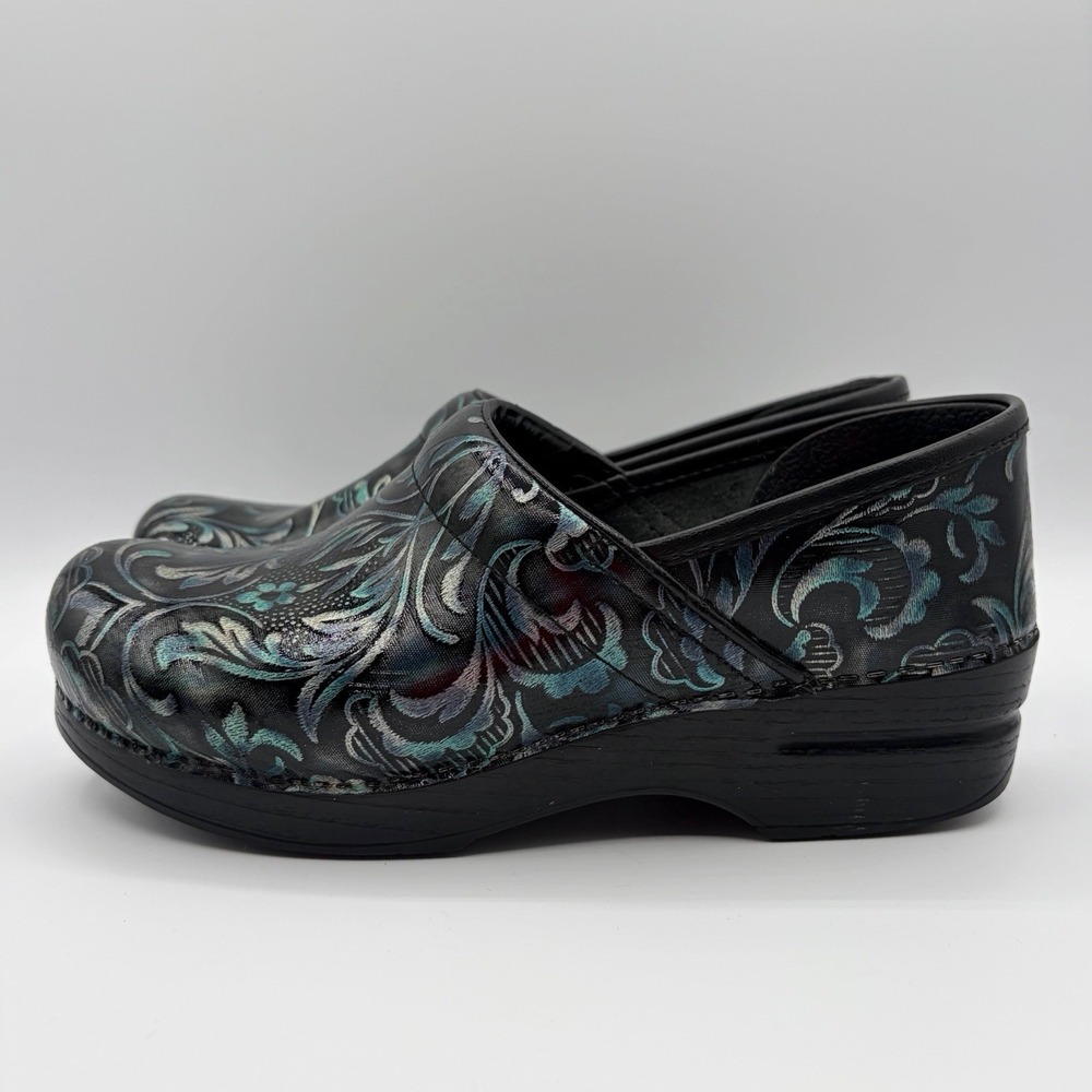 Dansko Clog Shoes Womens 7.5-8 EU 38 Blue Silver Patent Leather Comfort Paisley